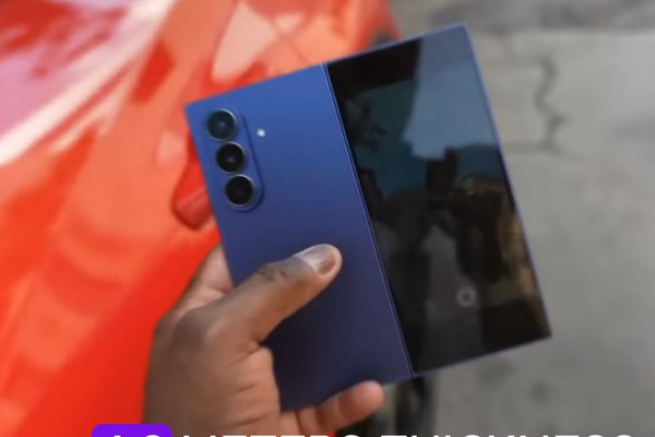 Samsung Galaxy Z Fold 8 Wide