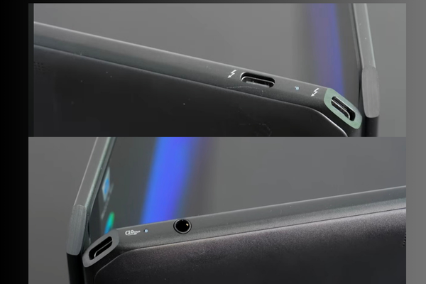 Hp OmniBook Ultra charging slot